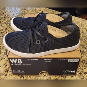 New- in original box..Women's Allbirds Tree Skippers